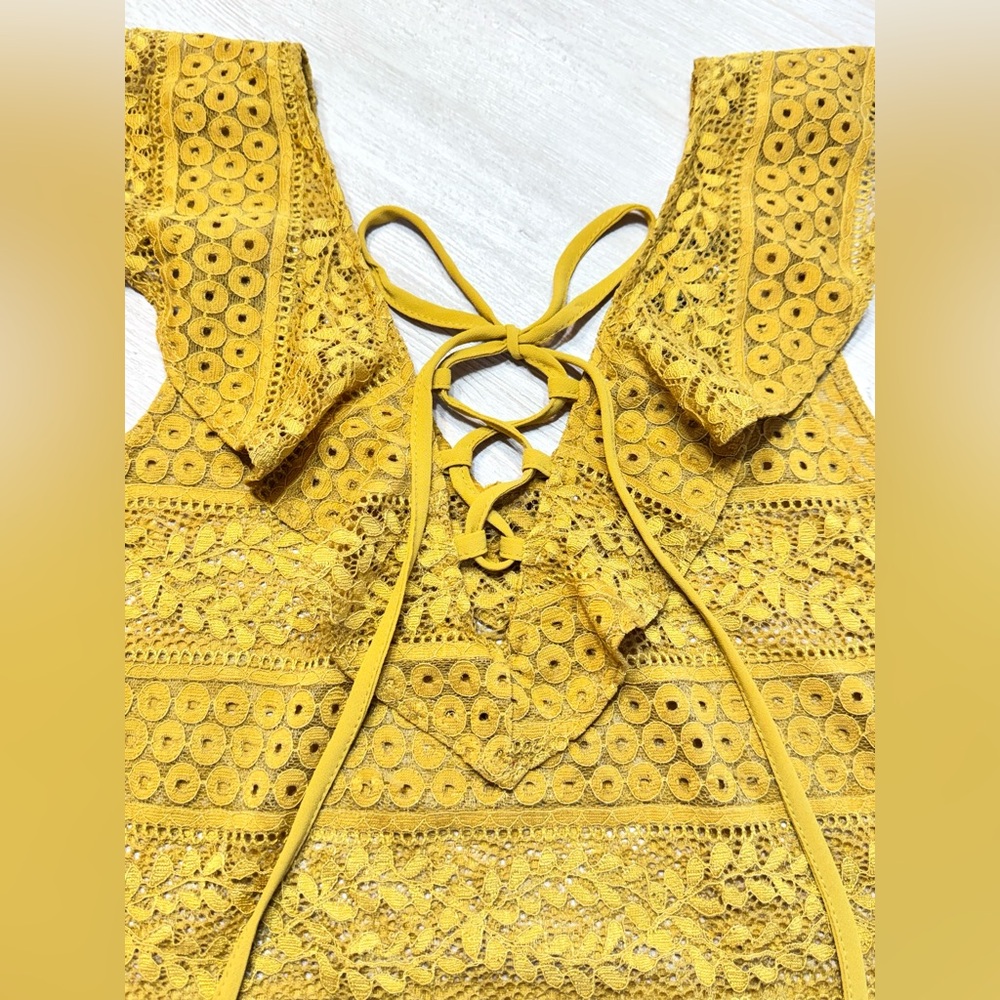 Milk & Honey Mustard Yellow Lace Bodysuit Lace Up Back Boho Festival Top Large